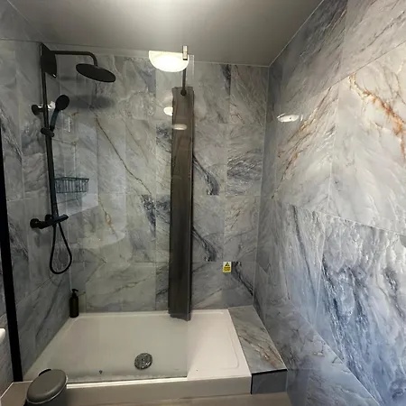 Marton Apartments Marton-in-Cleveland